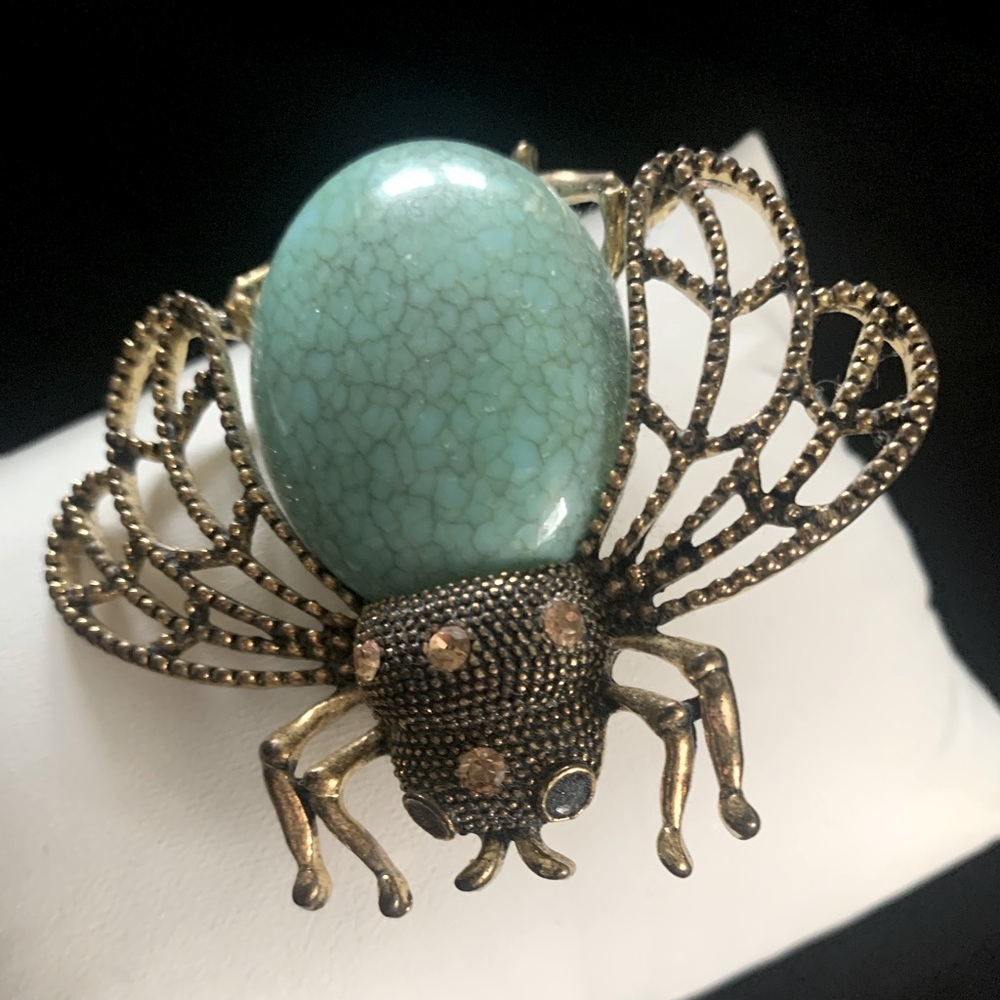 Fashion Brooch